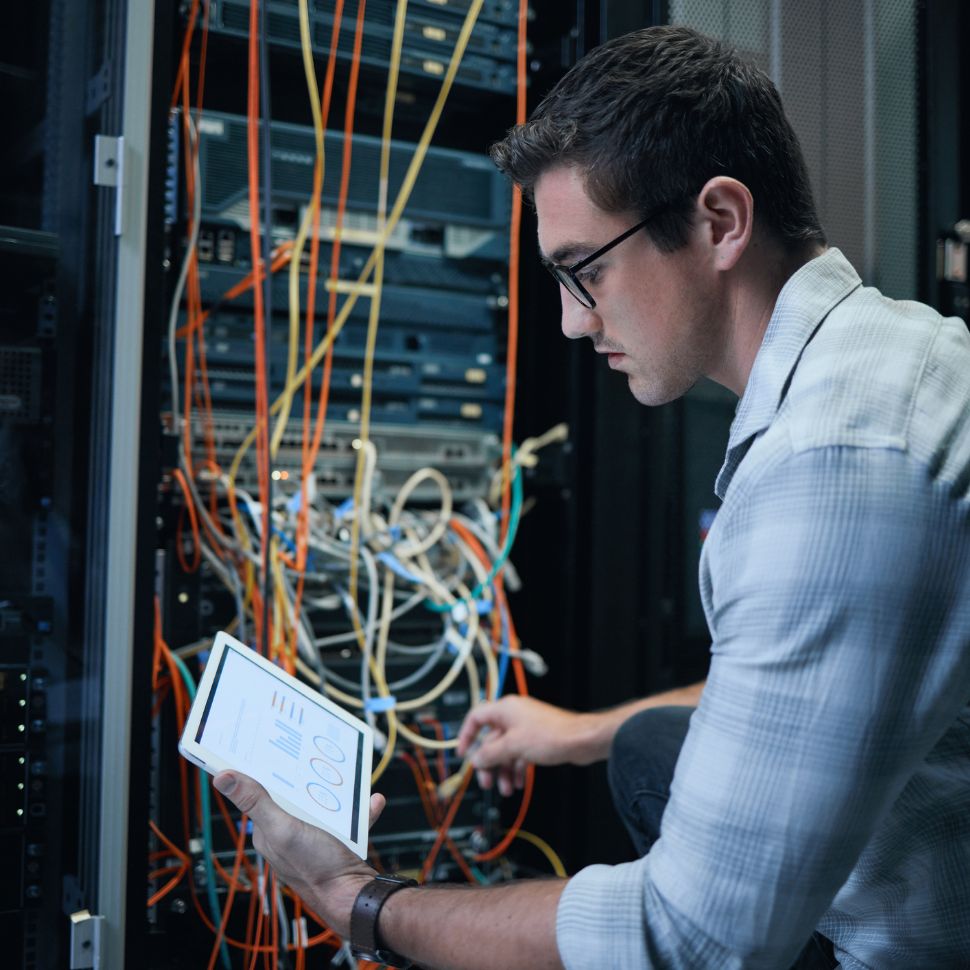 img-your-structured-cabling-solutions-experts